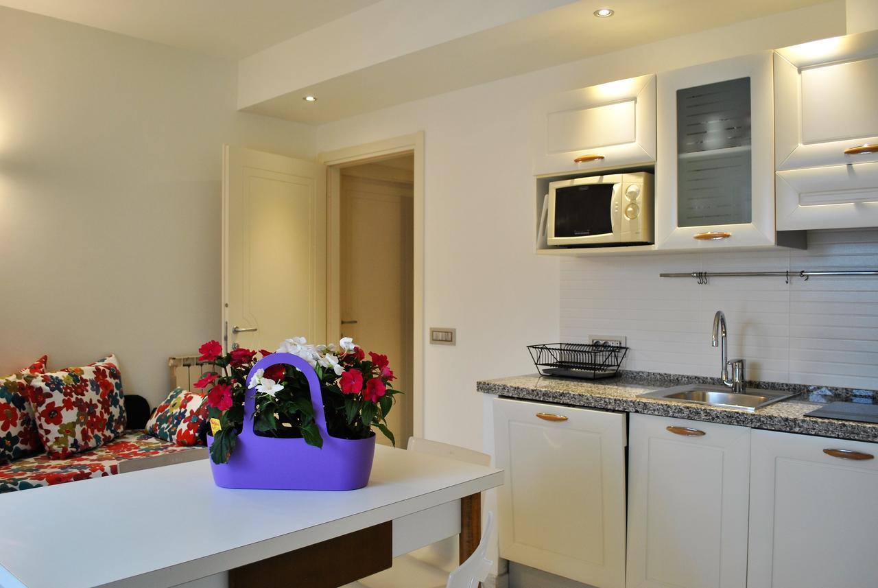 Hotel Residence Baiadelsole 라이구에글리아 외부 사진